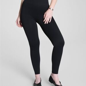 Spanx Ribbed knit black leggings size Medium